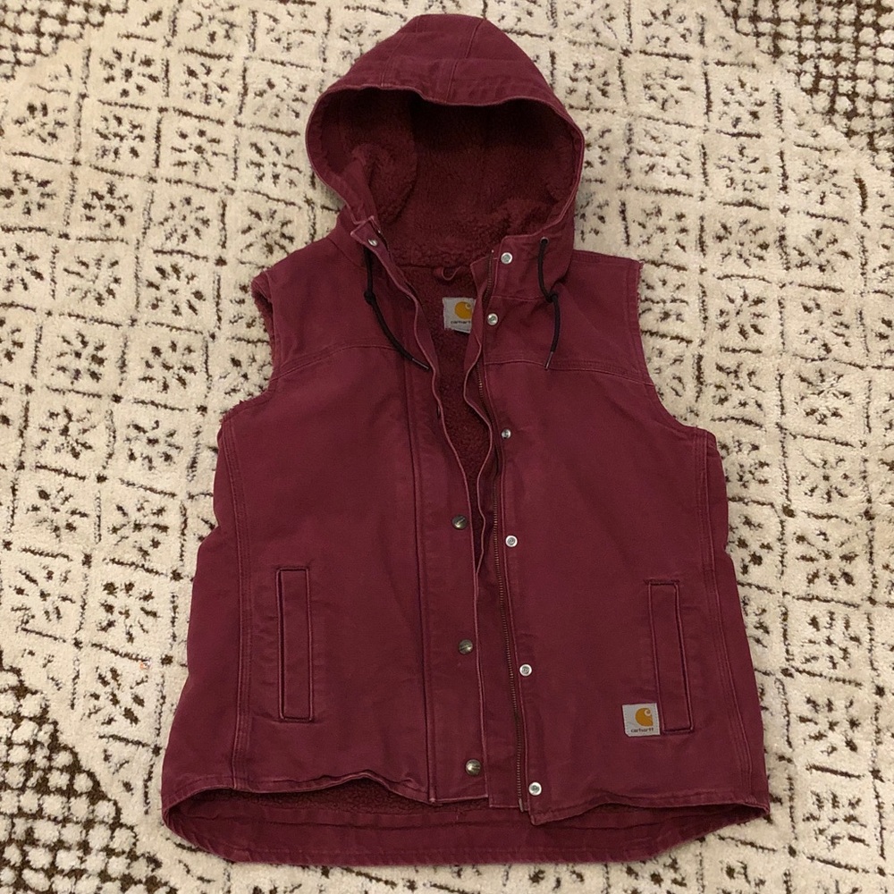 Carhartt Sherpa lined woman’s vest pink